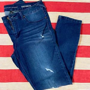 Signature Studio Jeggings size 12, worn once, like new, smoke free home